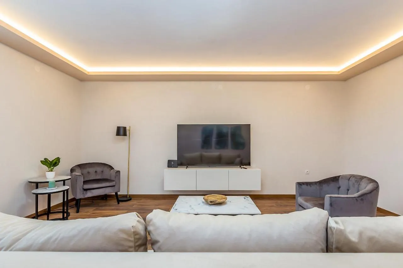 Villa Lio With Private Pool Linardici
